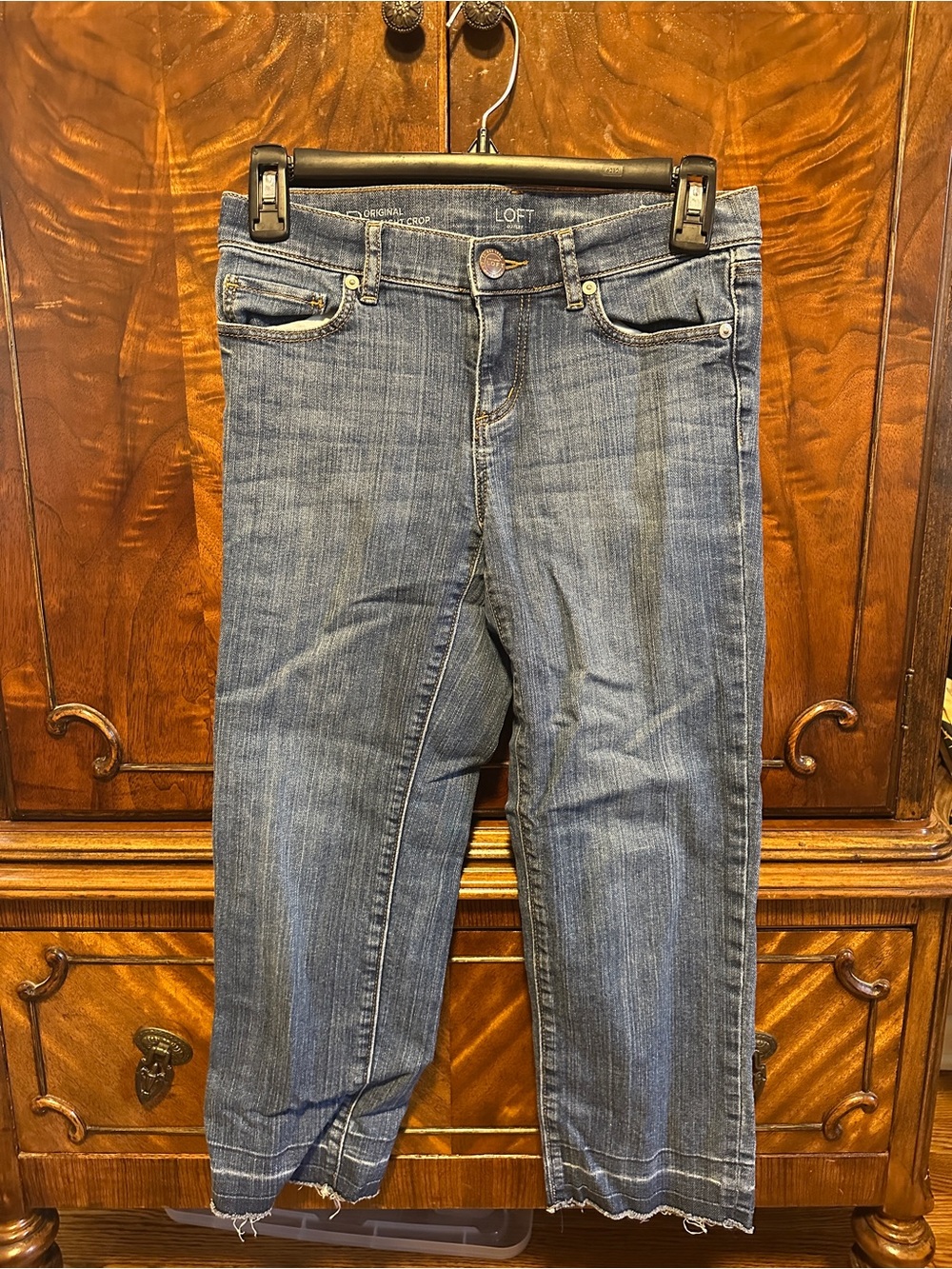 LOFT Medium Blue Cropped Straight-Leg Jeans - Women petite
